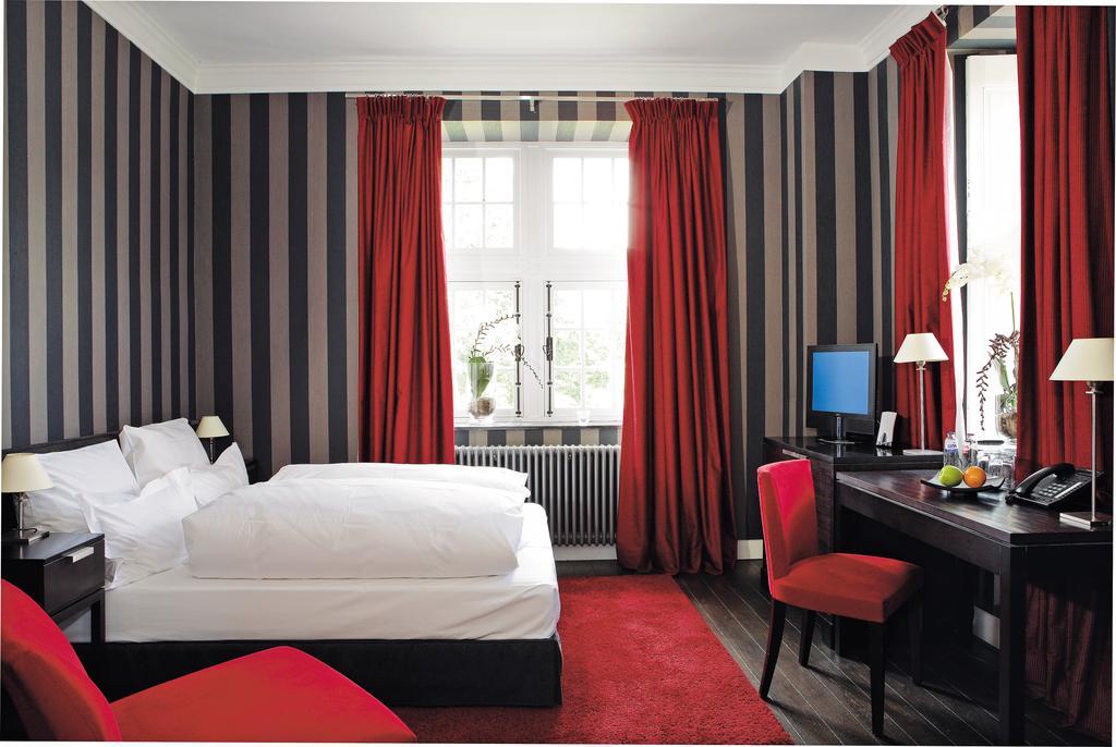 Manoir De Lebioles Hotel Spa Bilik gambar